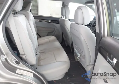 2013 Kia Sorento Lx V6 из США, поврежденный, VIN 5XYKTDA24DG348973